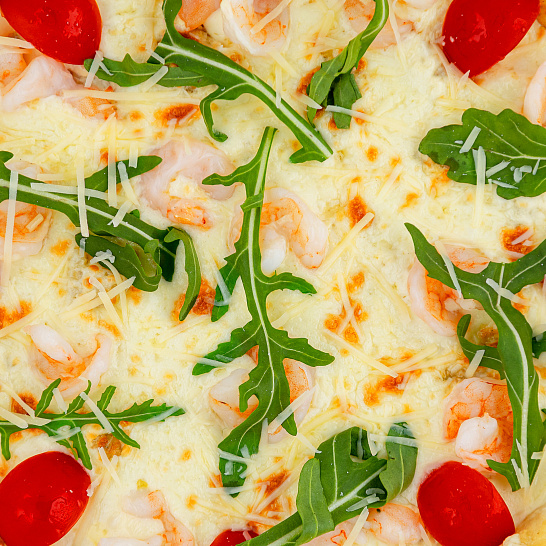 Пицца на тонком тесте «Цезарь» с креветками~640 гр.